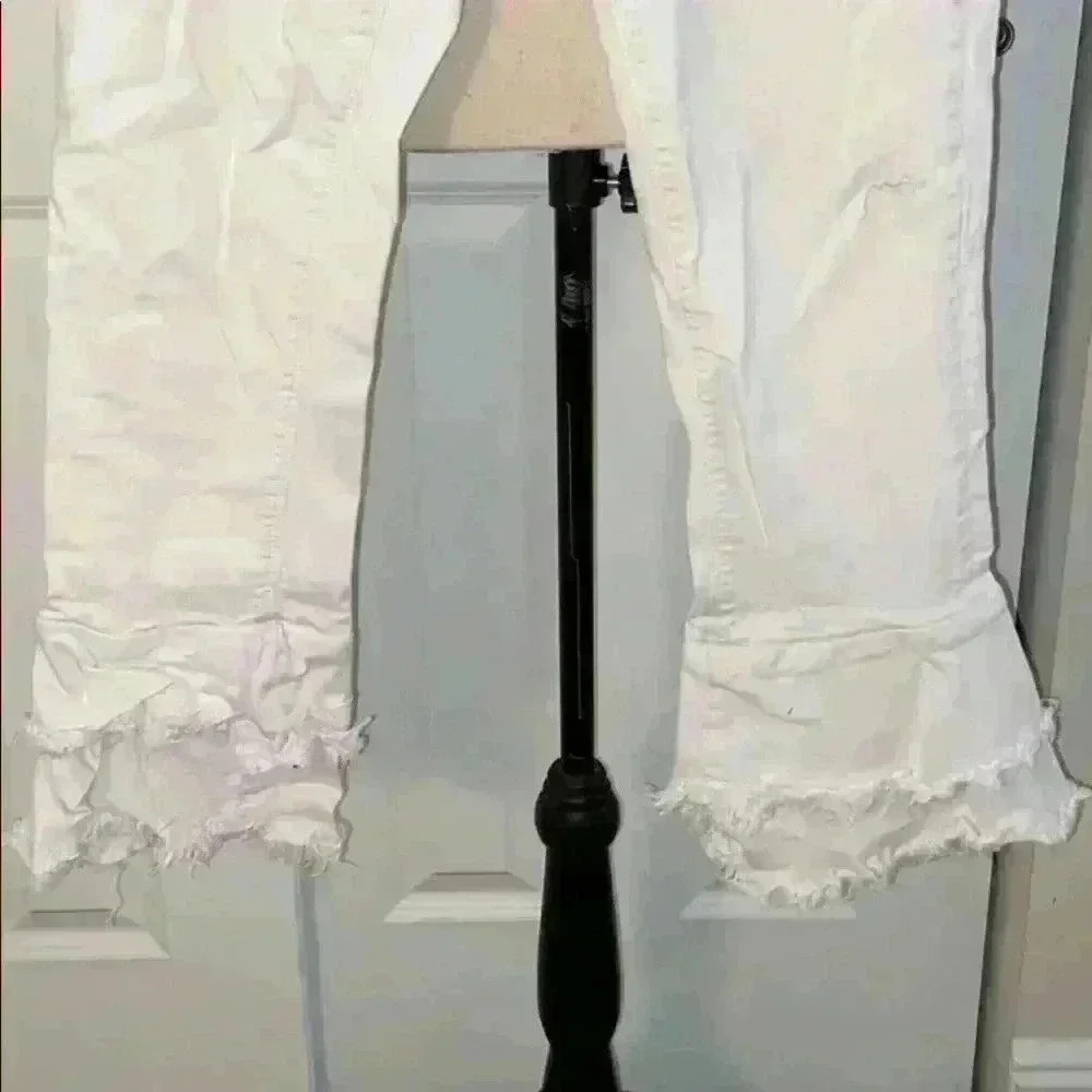 1 state white flared skinny jean - Picture 2 of 3